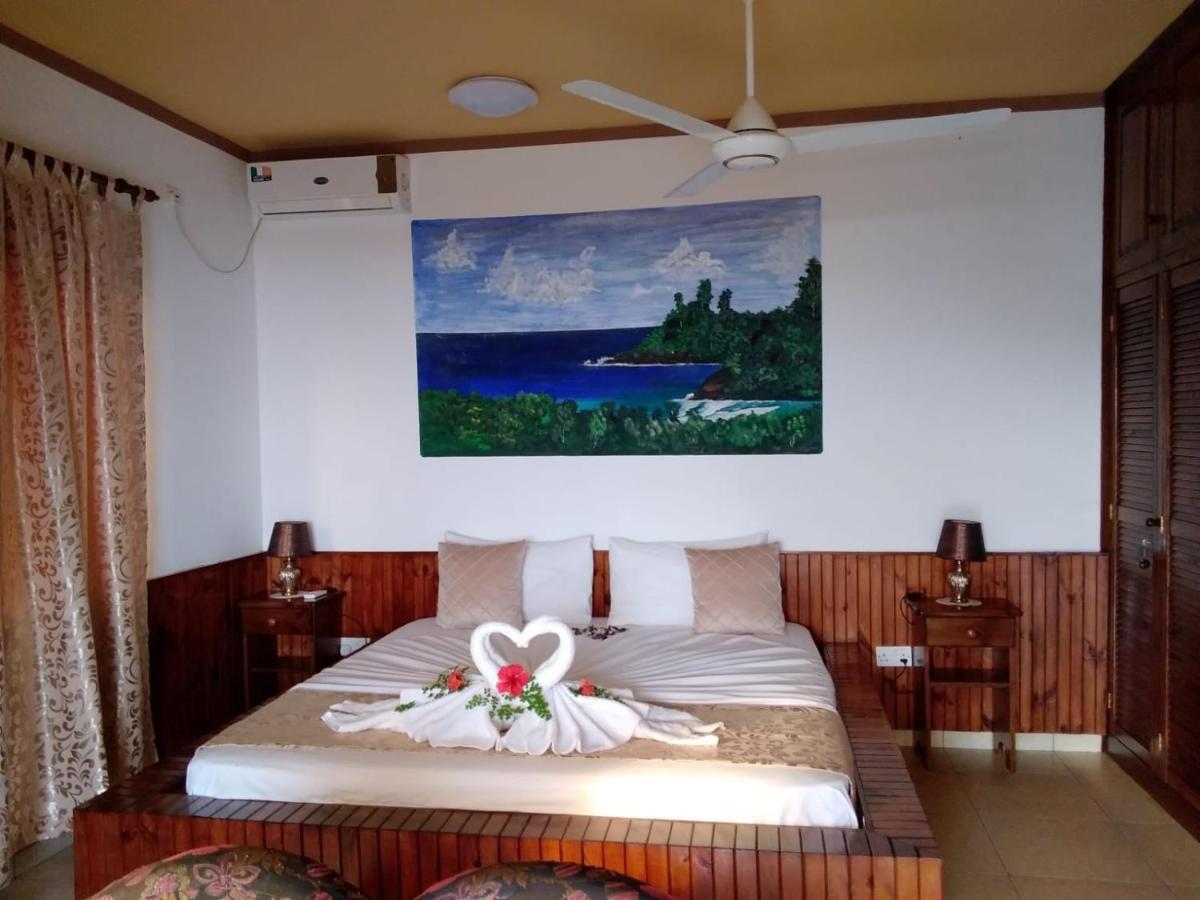 Les Elles Guesthouse Self Catering Baie Lazare  Buitenkant foto