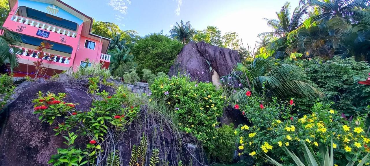Les Elles Guesthouse Self Catering Baie Lazare  Buitenkant foto