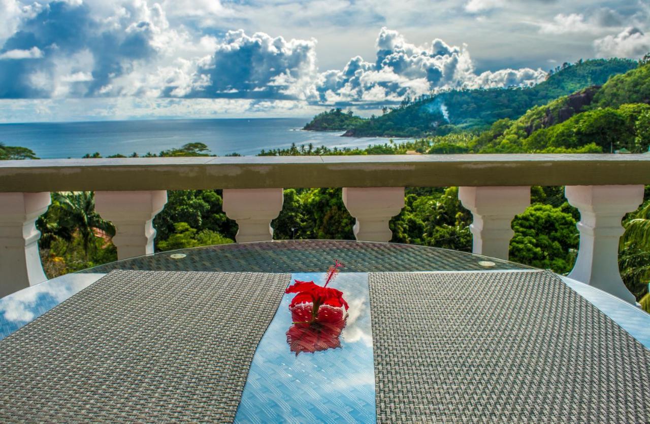 Les Elles Guesthouse Self Catering Baie Lazare  Buitenkant foto